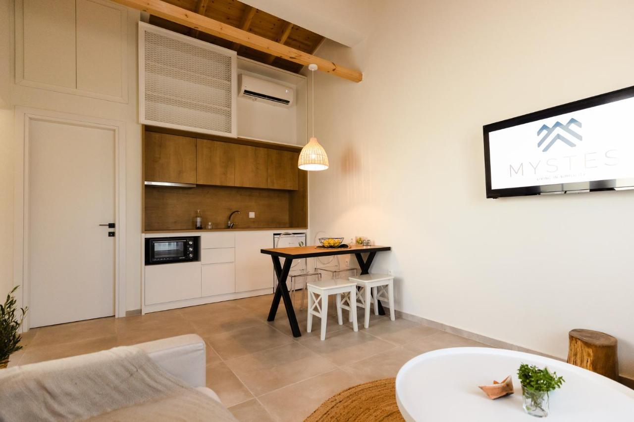 Mystes Apartment Samothraki Ngoại thất bức ảnh